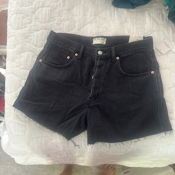 NWT We The Free Black Room Rocker High Rise Cut Off Denim Shorts Size 30 - Picture 5 of 6